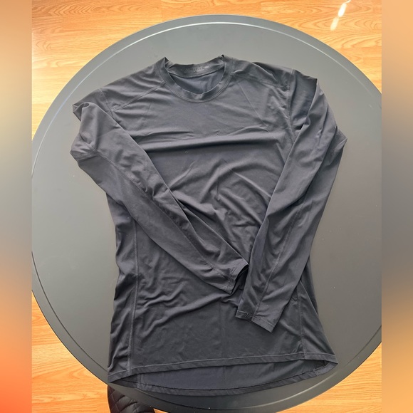 Arc’teryx base layer - Picture 4 of 6